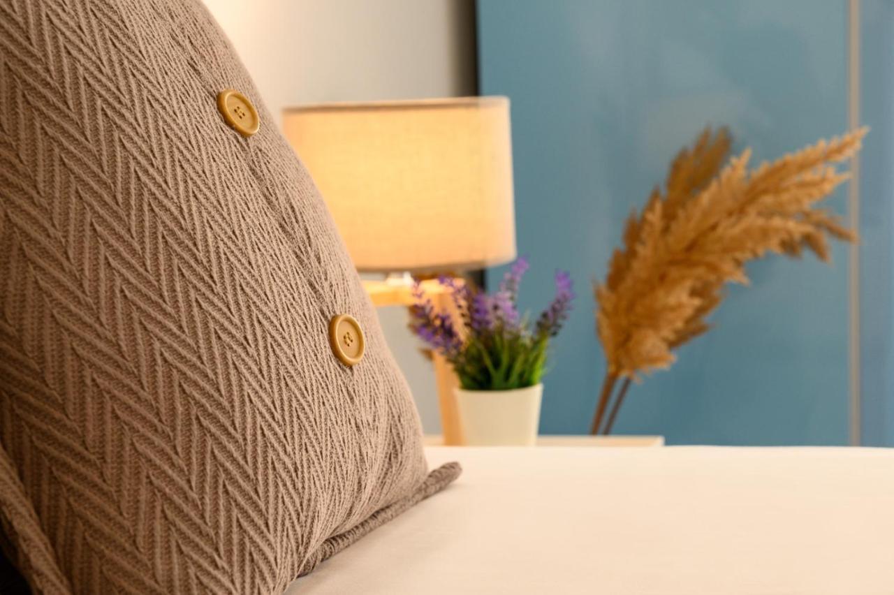 Ramon Y Cajal By 10Tosea Apartment Фуeнхирола Екстериор снимка
